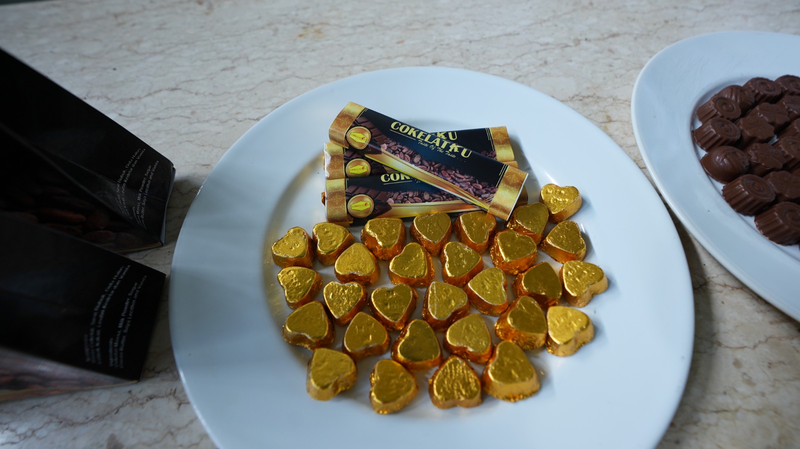 Manfaatkan Potensi Lokal, SMK SMTI Makassar Ubah Kakao jadi Produk Coklat Rasa Global